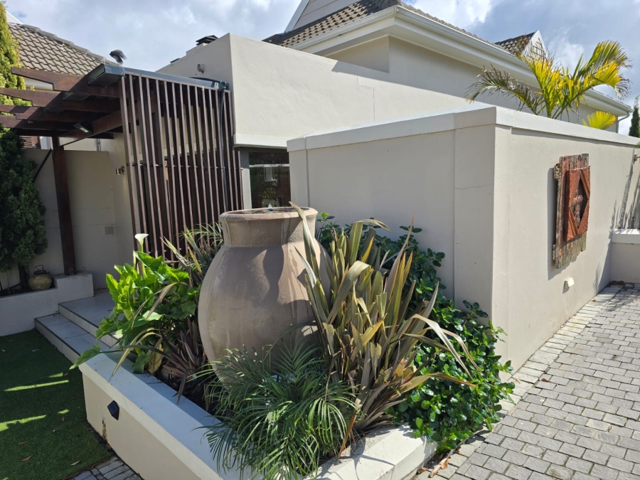 3 Bedroom Property for Sale in Zevenwacht Country Estate Western Cape
